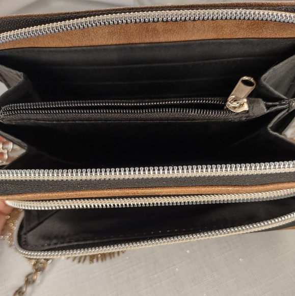 Kenneth Cole reaction mini crossbody purse - Picture 6 of 8